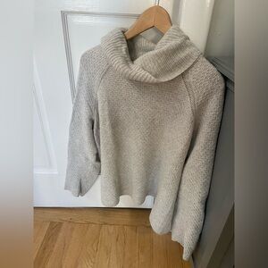 BANANA REPUBLIC Womens Pullover Turtleneck Merino Wool Alpaca Grey PM M NEW NWOT